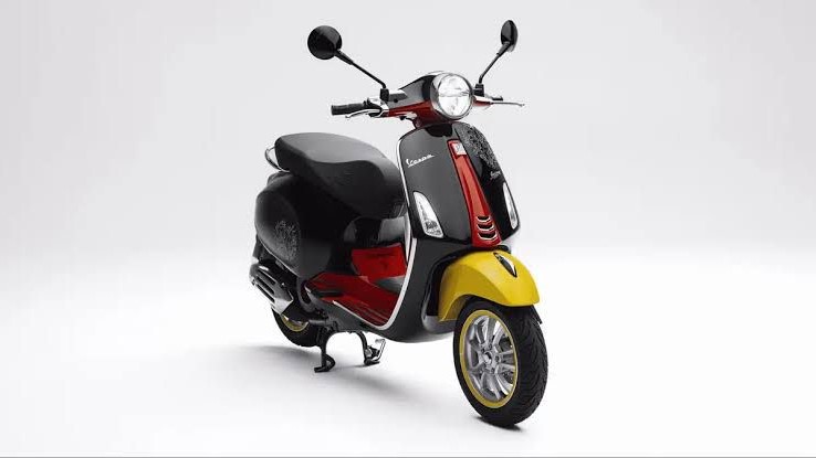 Vespa Disney Mickey Mouse - 450k/day